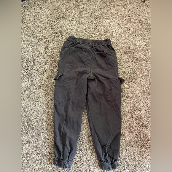 Brown cargo pants - Picture 2 of 2